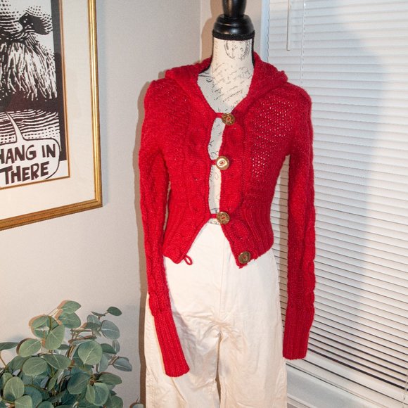 Vintage Cutie Red Knitted Ballet Core Hooded Sweater Cardigan - Picture 1 of 3